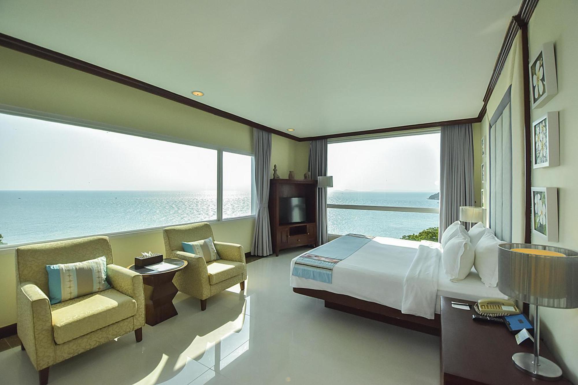 Independence Hotel Resort&Spa Sihanoukville Buitenkant foto