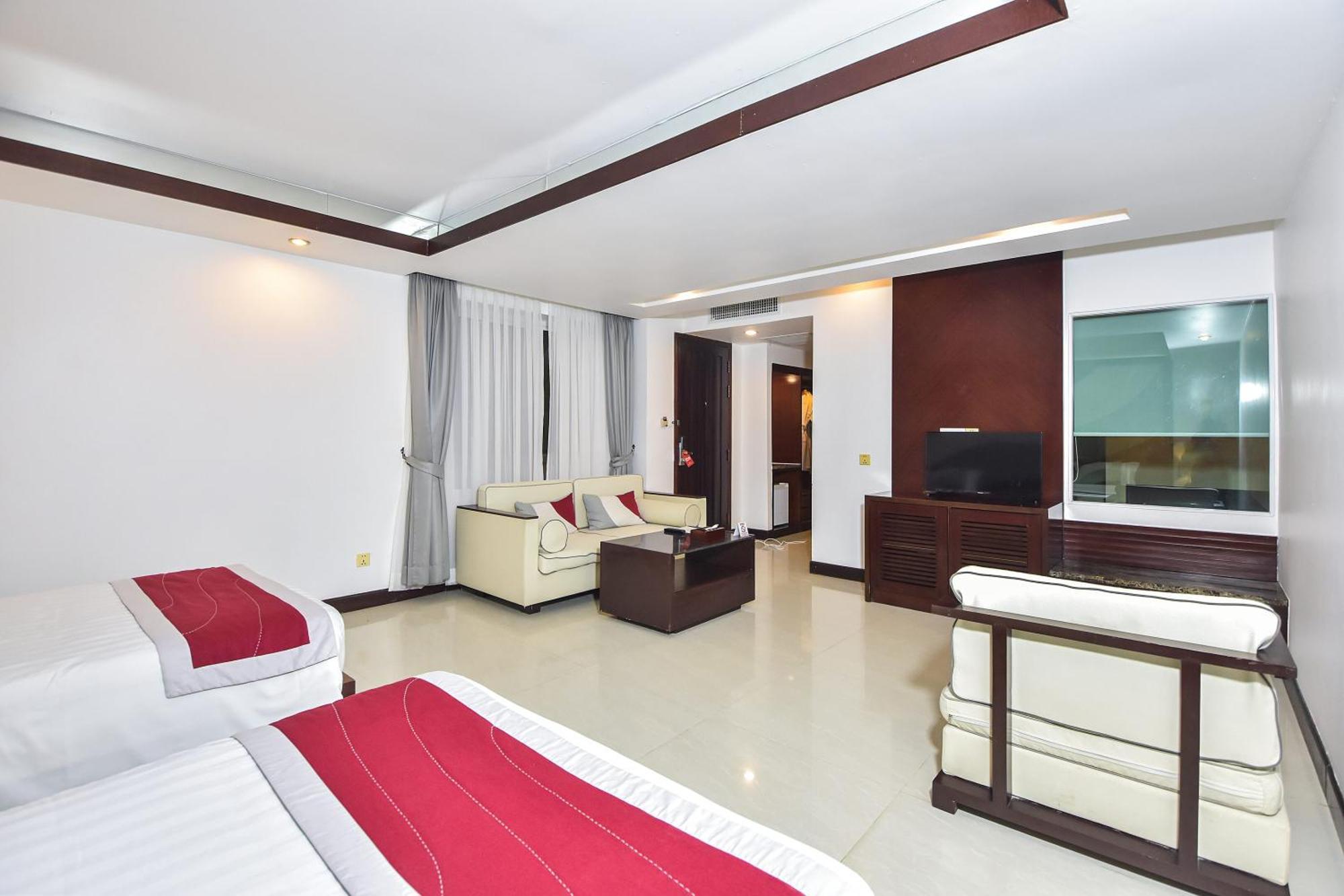 Independence Hotel Resort&Spa Sihanoukville Buitenkant foto