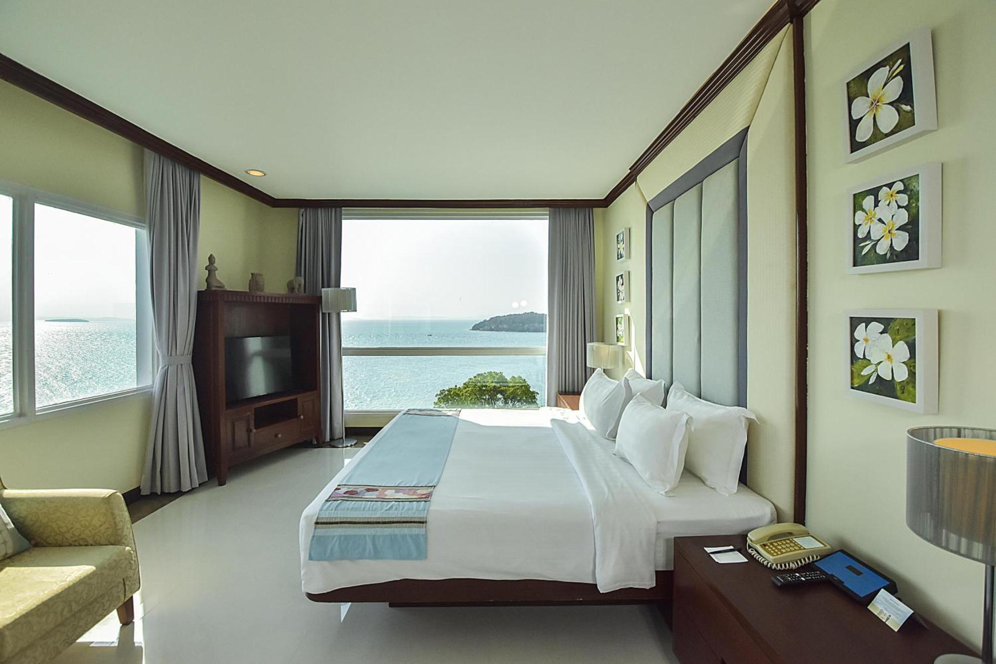 Independence Hotel Resort&Spa Sihanoukville Buitenkant foto