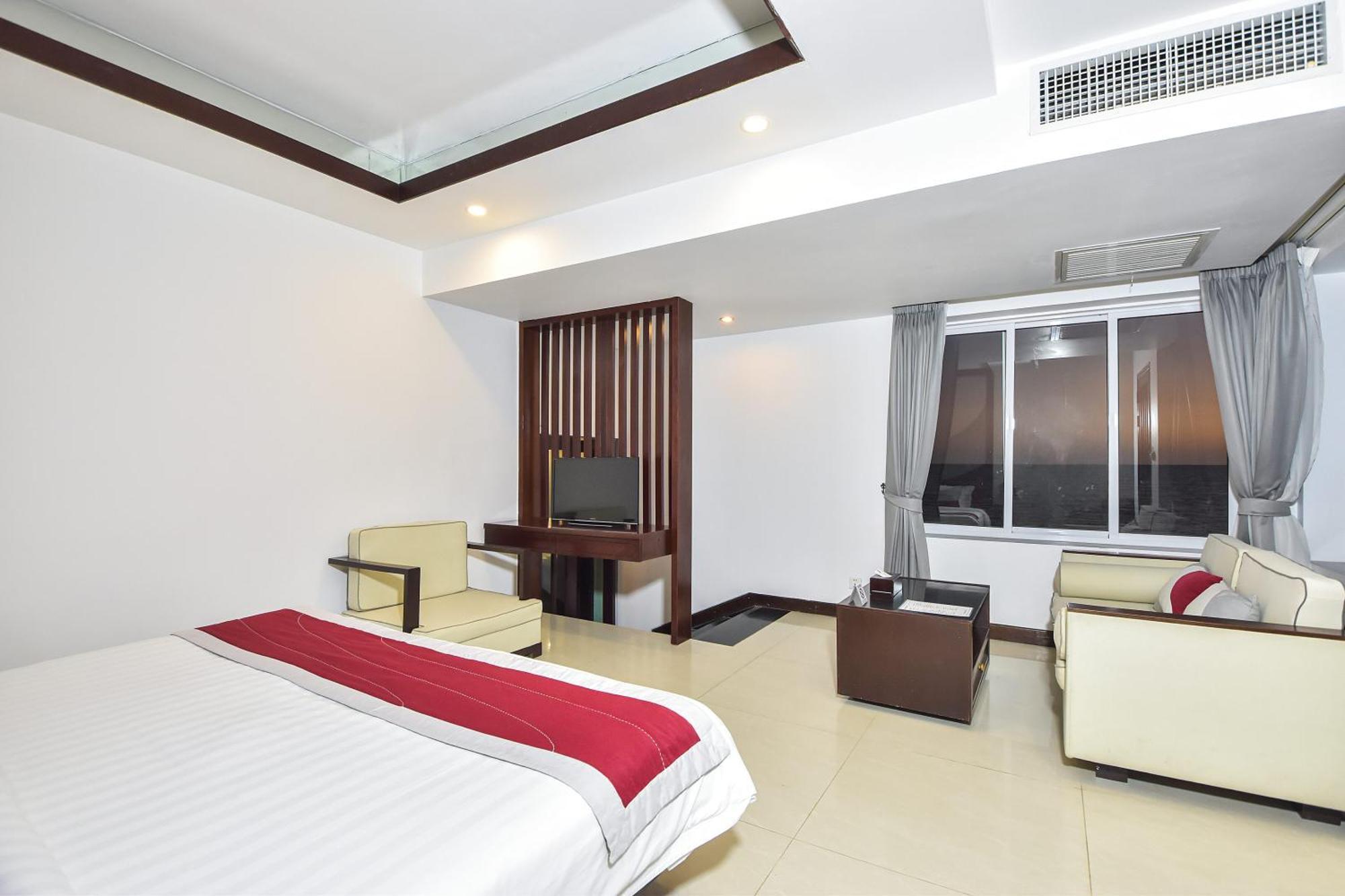 Independence Hotel Resort&Spa Sihanoukville Buitenkant foto