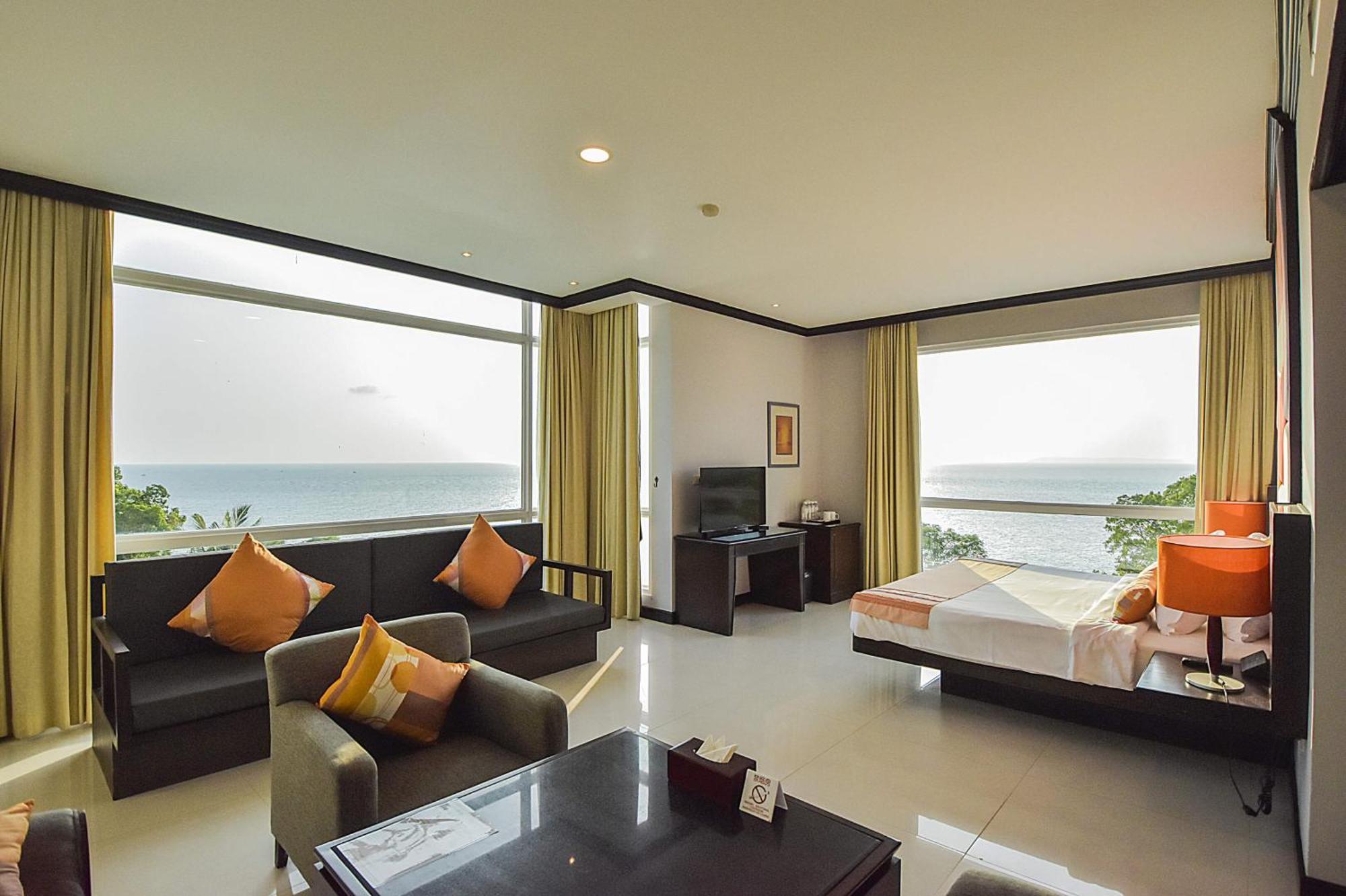 Independence Hotel Resort&Spa Sihanoukville Buitenkant foto