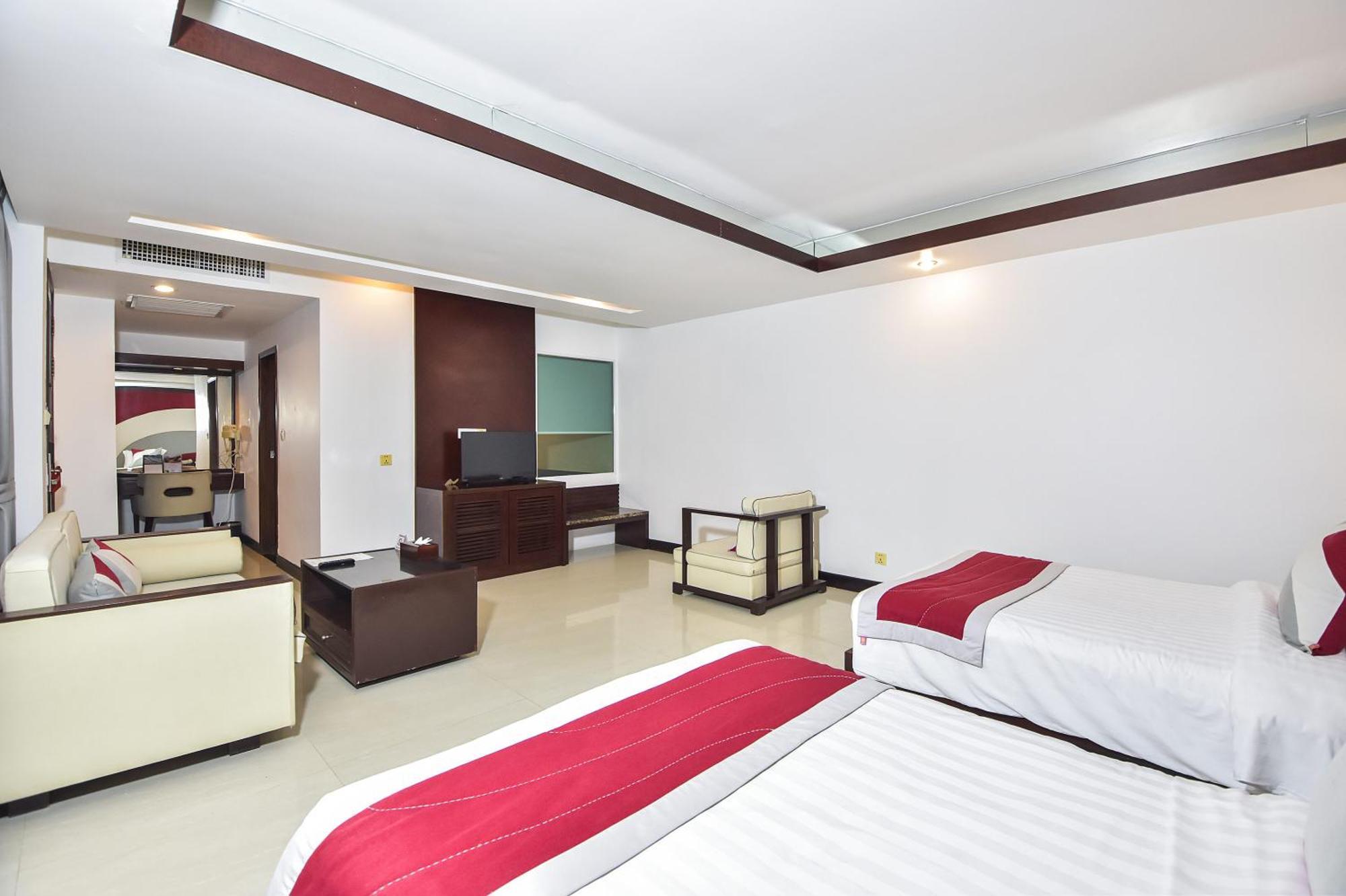 Independence Hotel Resort&Spa Sihanoukville Buitenkant foto