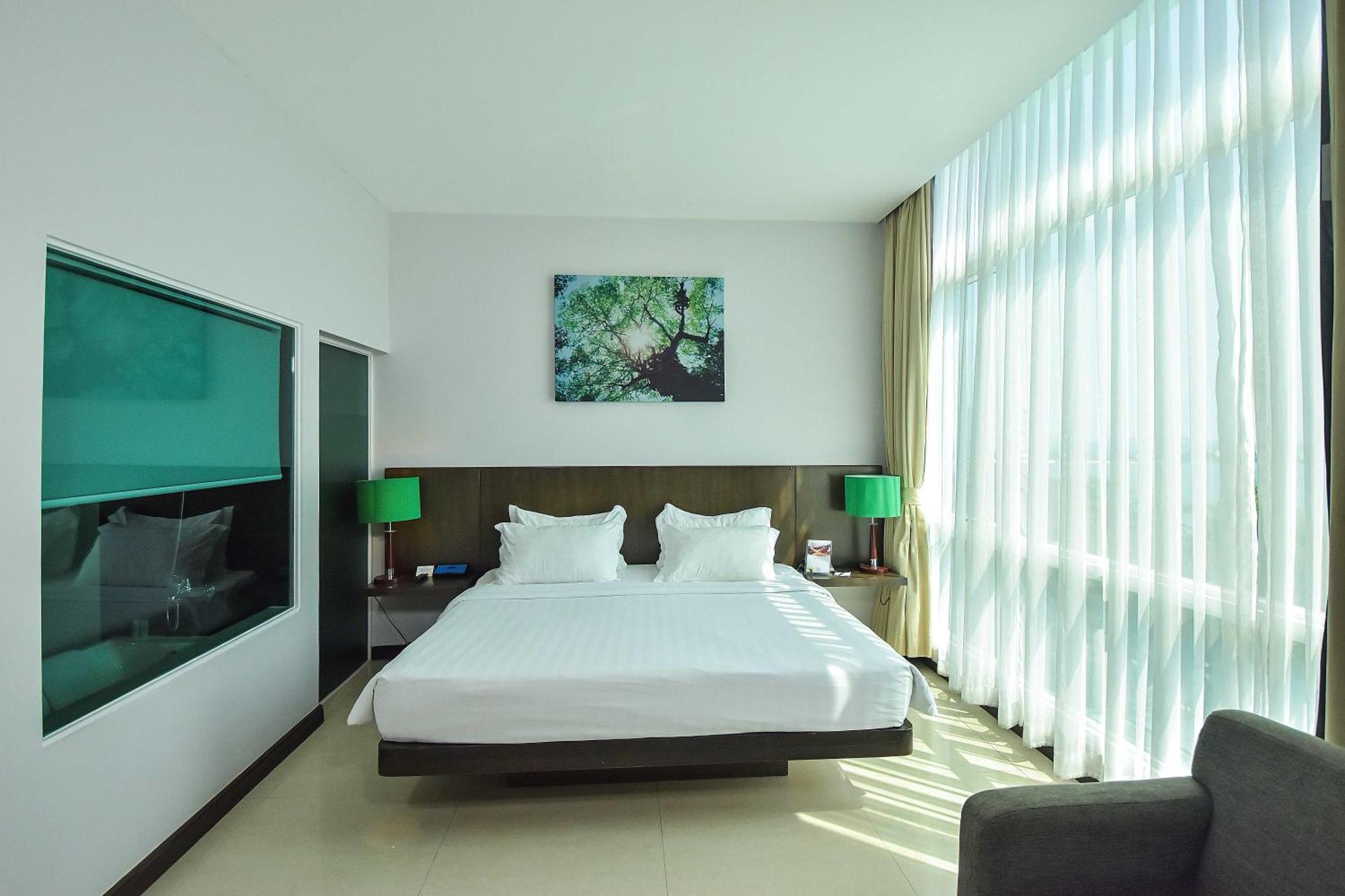 Independence Hotel Resort&Spa Sihanoukville Buitenkant foto