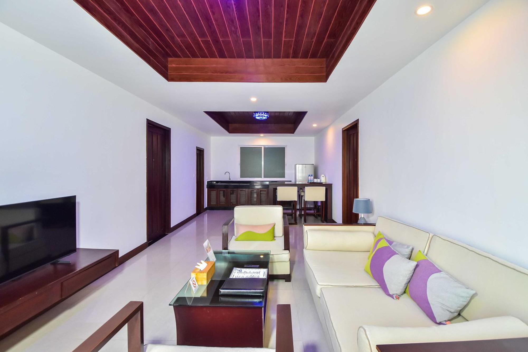 Independence Hotel Resort&Spa Sihanoukville Buitenkant foto